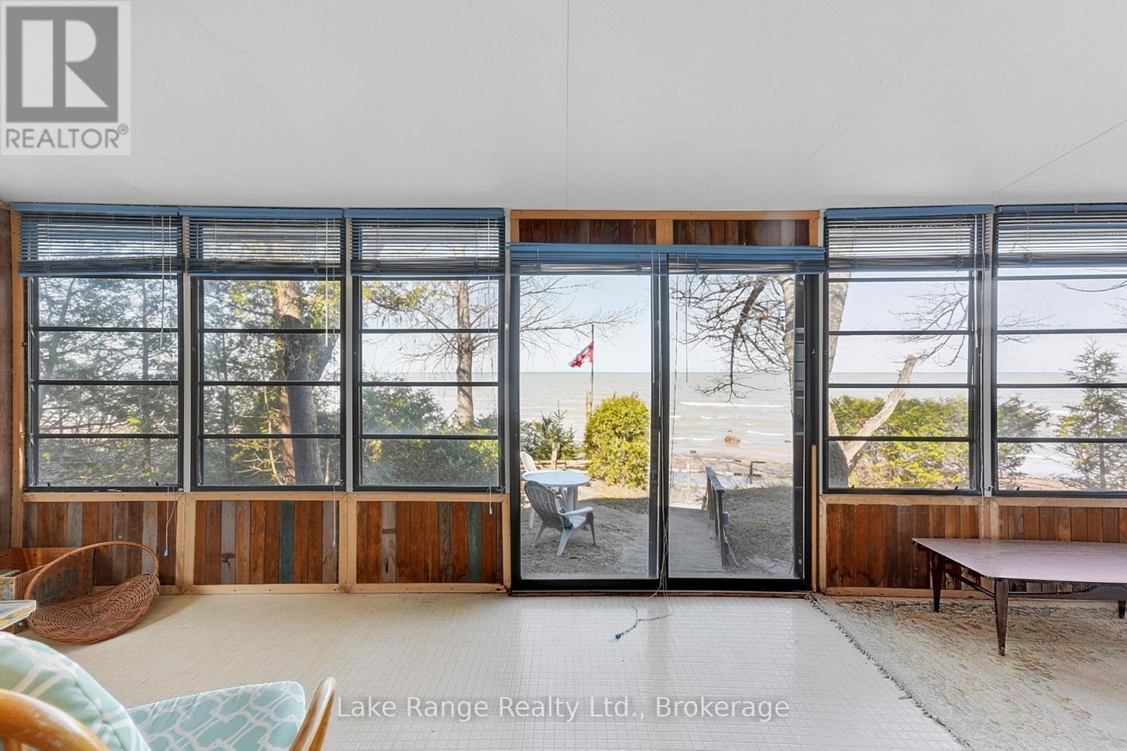 124 Bruce Beach Road, Huron-Kinloss, Ontario  N2Z 2X3 - Photo 28 - X12988684