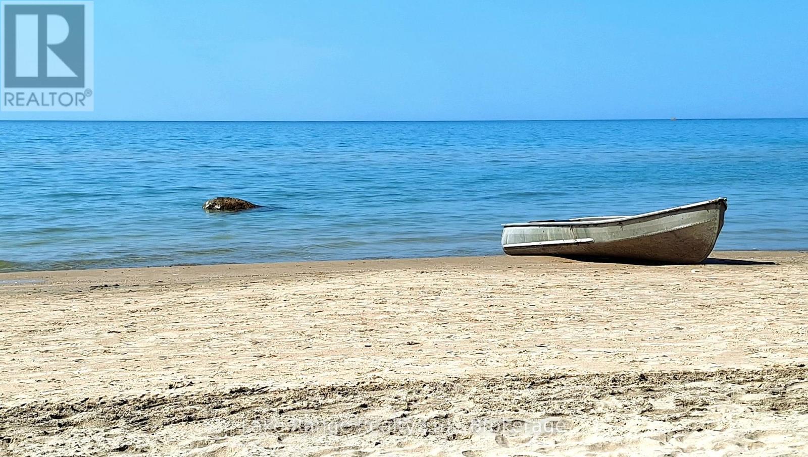 124 Bruce Beach Road, Huron-Kinloss, Ontario  N2Z 2X3 - Photo 8 - X12988684