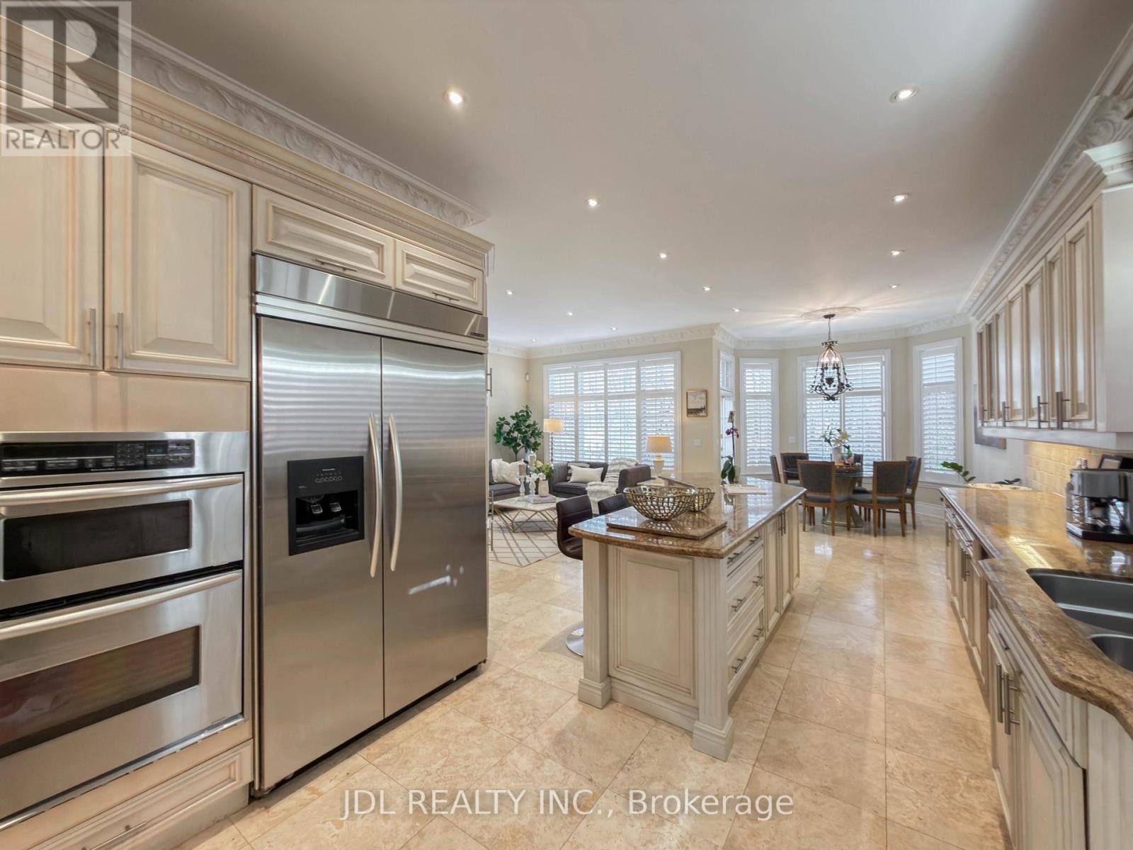 200 Wilfred Avenue, Toronto, Ontario  M2N 5C9 - Photo 12 - C12988680