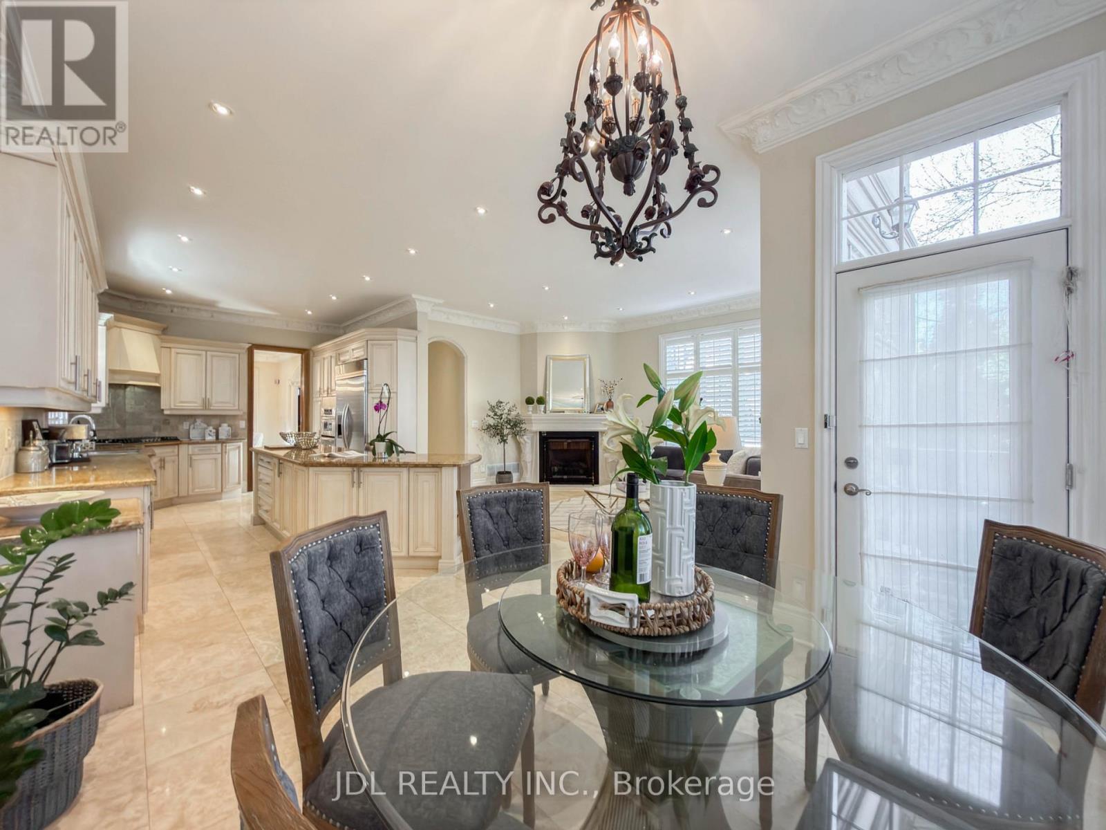 200 Wilfred Avenue, Toronto, Ontario  M2N 5C9 - Photo 13 - C12988680