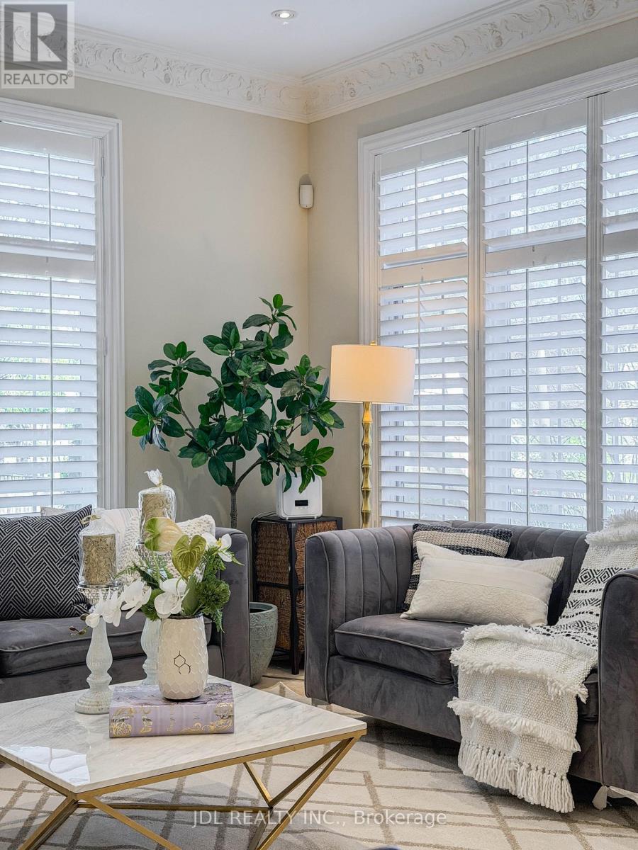 200 Wilfred Avenue, Toronto, Ontario  M2N 5C9 - Photo 23 - C12988680