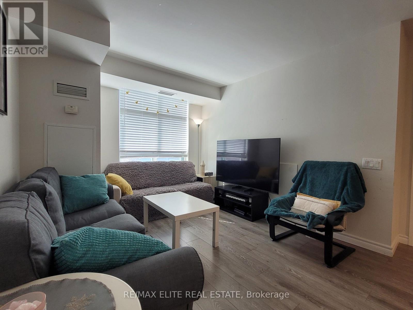 802a - 61 Town Centre Court, Toronto, Ontario  M1P 5C5 - Photo 3 - E12988692