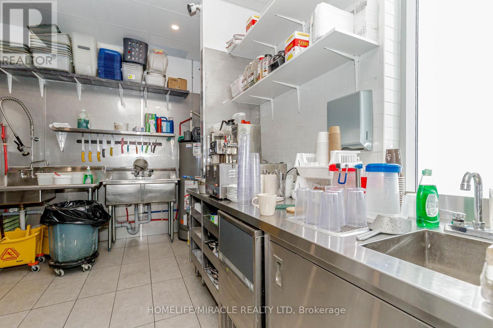 6 & 7 - 1840 Major Mackenzie Drive, Vaughan, Ontario  L6A 4R9 - Photo 27 - N12988688