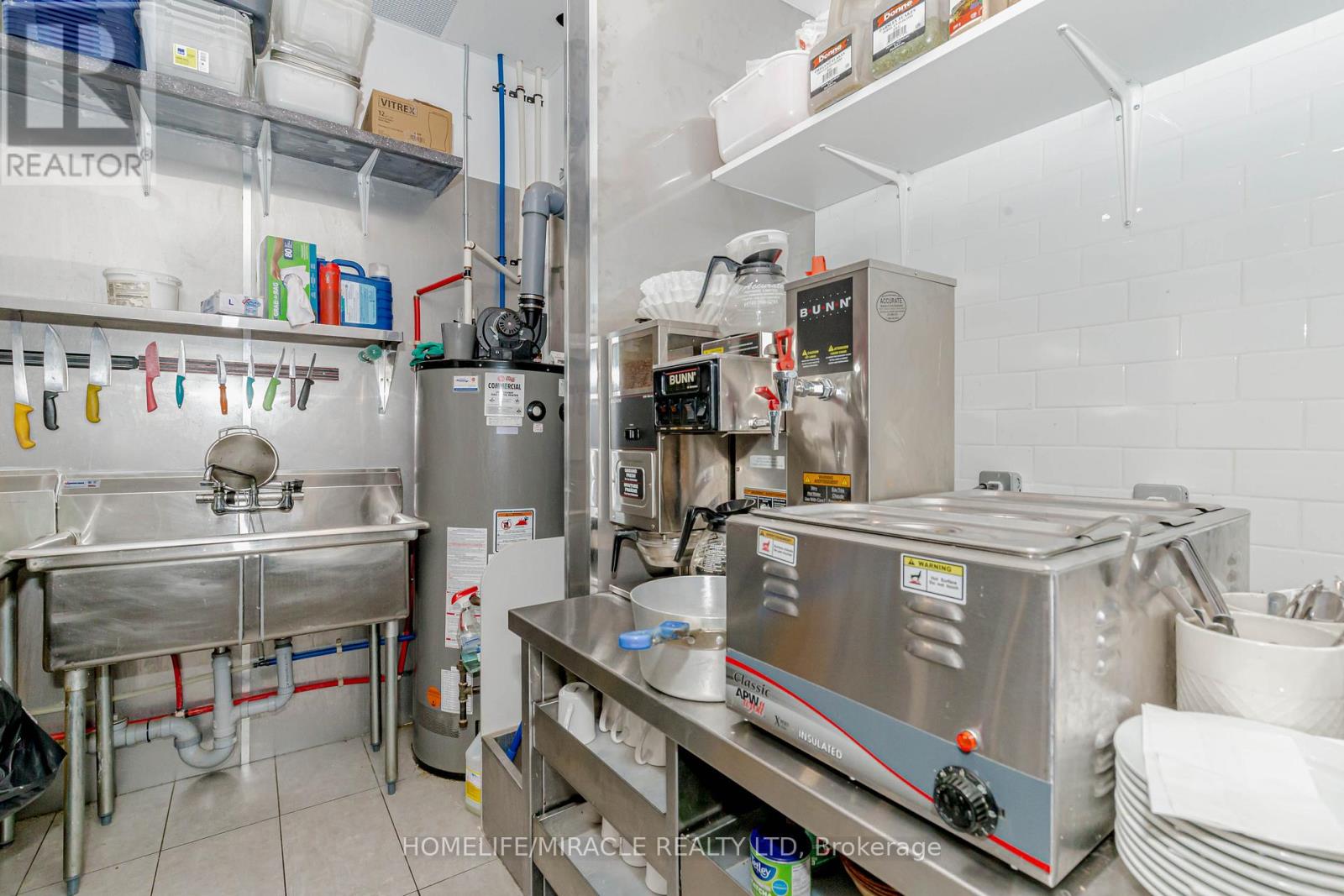 6 & 7 - 1840 Major Mackenzie Drive, Vaughan, Ontario  L6A 4R9 - Photo 29 - N12988688