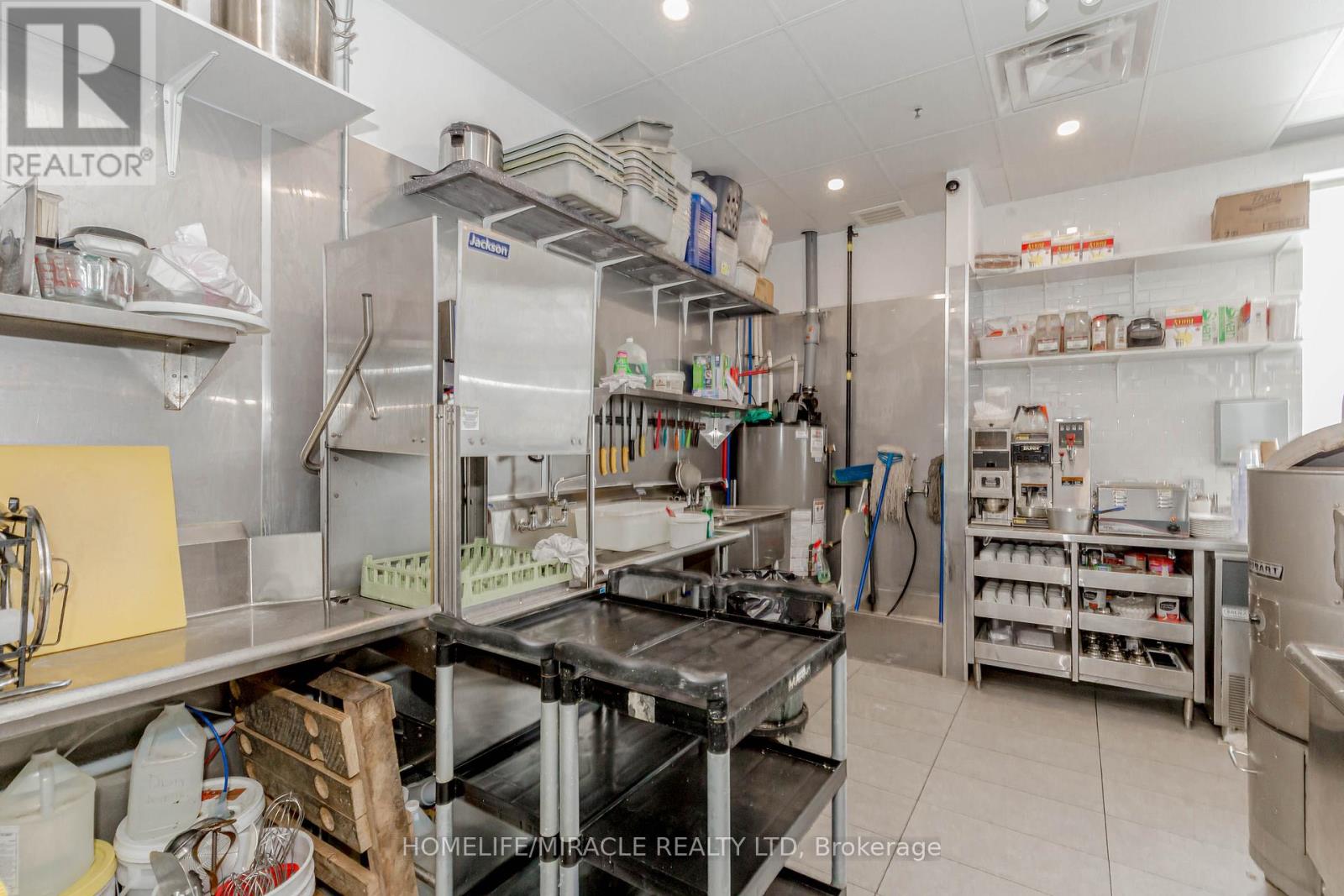 6 & 7 - 1840 Major Mackenzie Drive, Vaughan, Ontario  L6A 4R9 - Photo 36 - N12988688