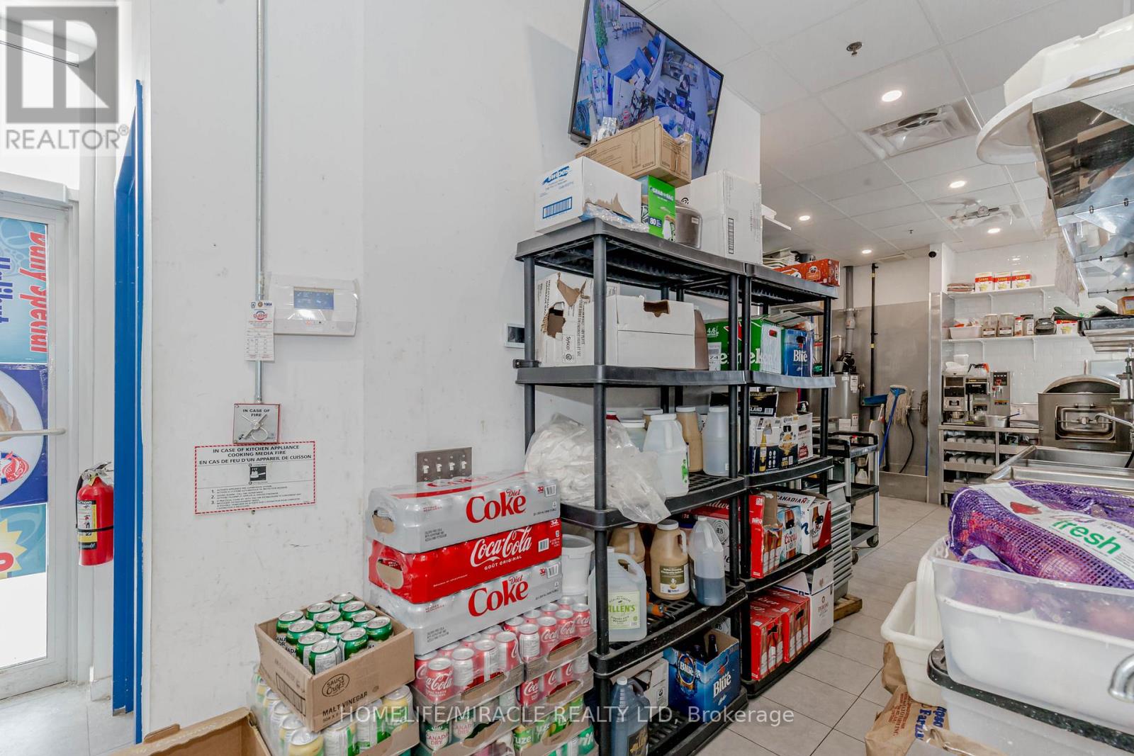 6 & 7 - 1840 Major Mackenzie Drive, Vaughan, Ontario  L6A 4R9 - Photo 39 - N12988688