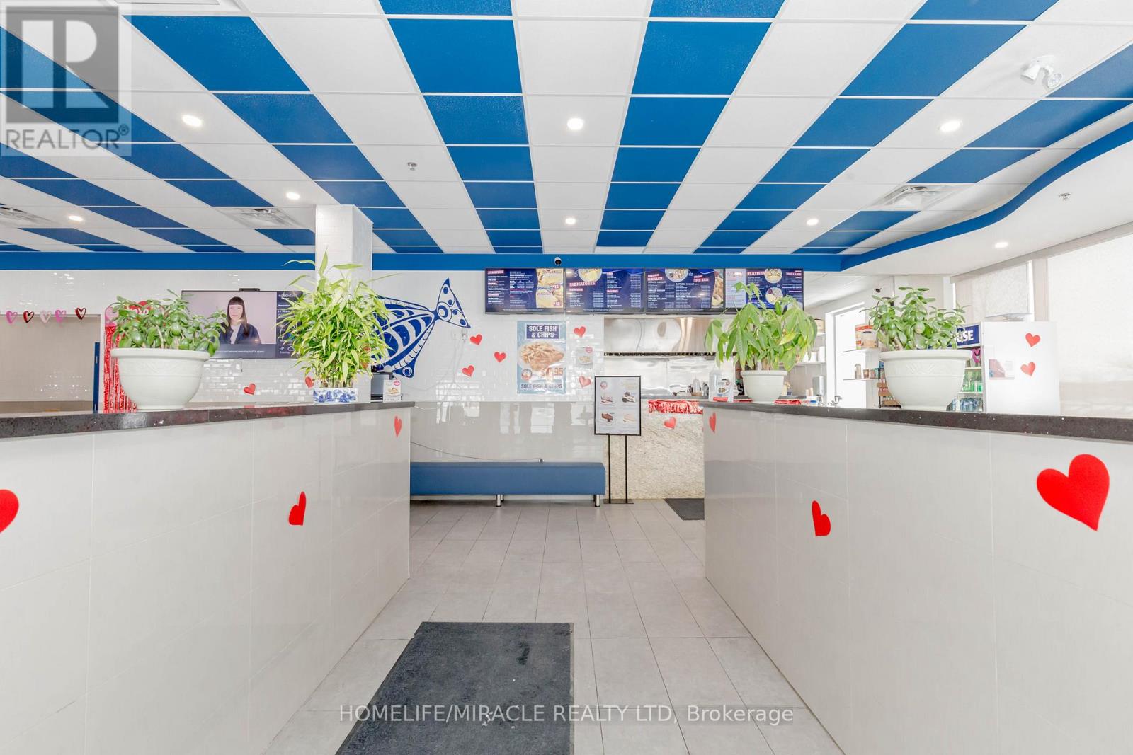 6 & 7 - 1840 Major Mackenzie Drive, Vaughan, Ontario  L6A 4R9 - Photo 4 - N12988688