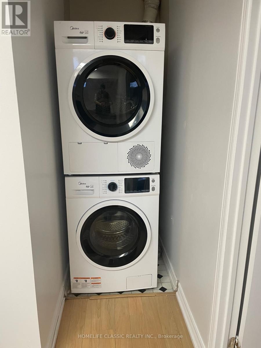 Lower - 102 Church Street S, Richmond Hill, Ontario  L4C 1W3 - Photo 9 - N12988694