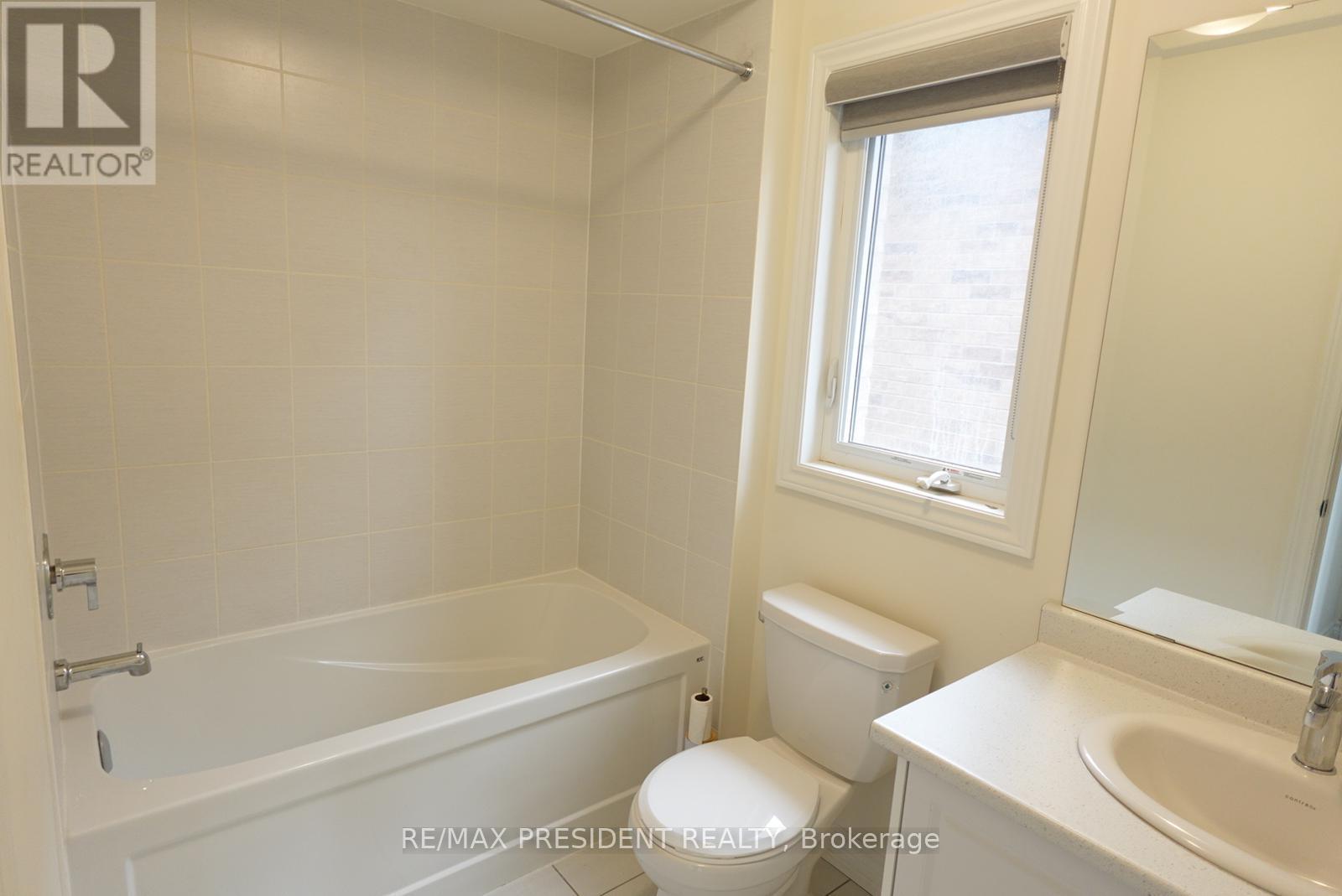 6 Jenwood Crescent, Brampton, Ontario  L7A 3S6 - Photo 35 - W12987388