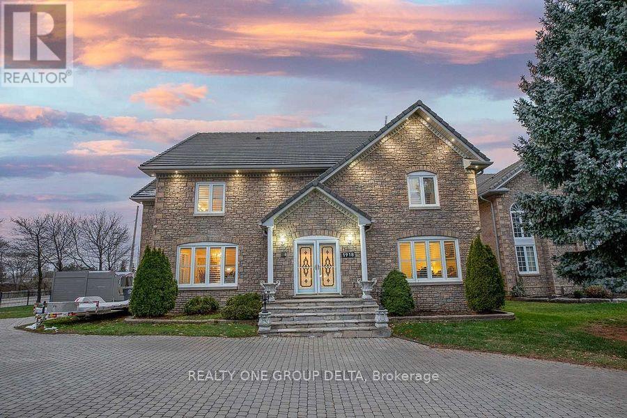 1918 Royal Credit Boulevard, Mississauga, Ontario  L5M 4Y1 - Photo 25 - W12988670