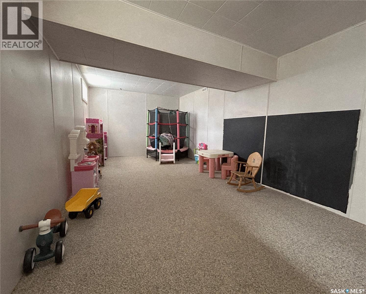 125 4th Avenue Se, Swift Current, Saskatchewan  S9H 3L3 - Photo 16 - SK032706