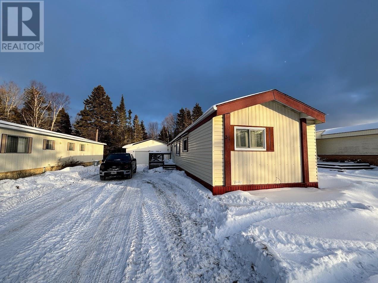 31 Coveney ST, Marathon, Ontario