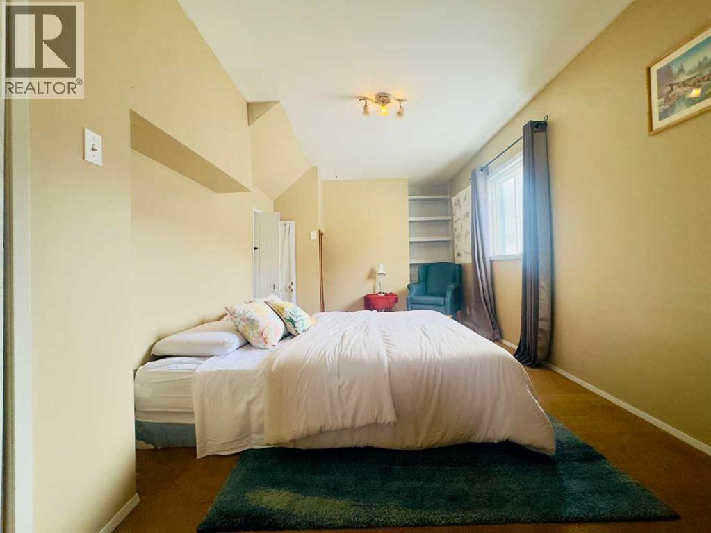 15030 21 Aveunue, Frank, Alberta  T0K 0E0 - Photo 14 - A2297280