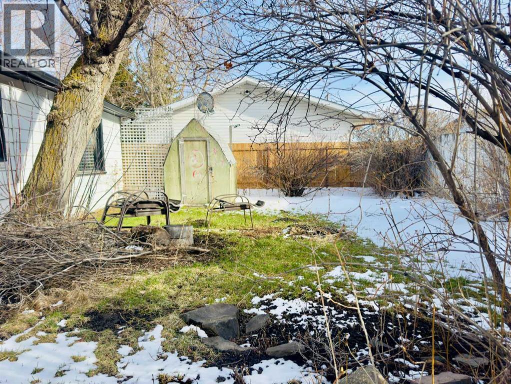 15030 21 Aveunue, Frank, Alberta  T0K 0E0 - Photo 7 - A2297280