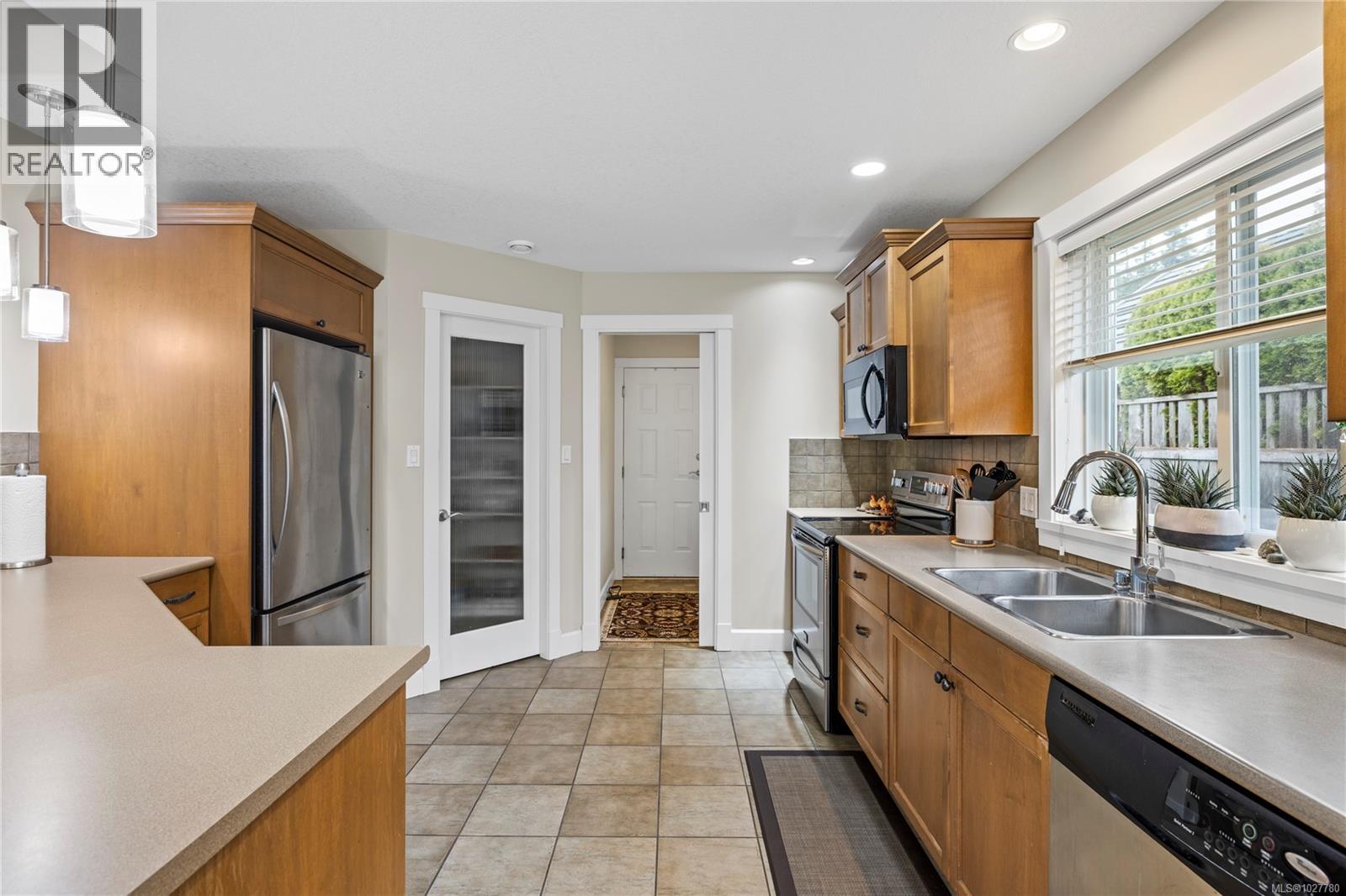 588 Viking Way, French Creek, British Columbia  V9P 2Z5 - Photo 21 - 1027780