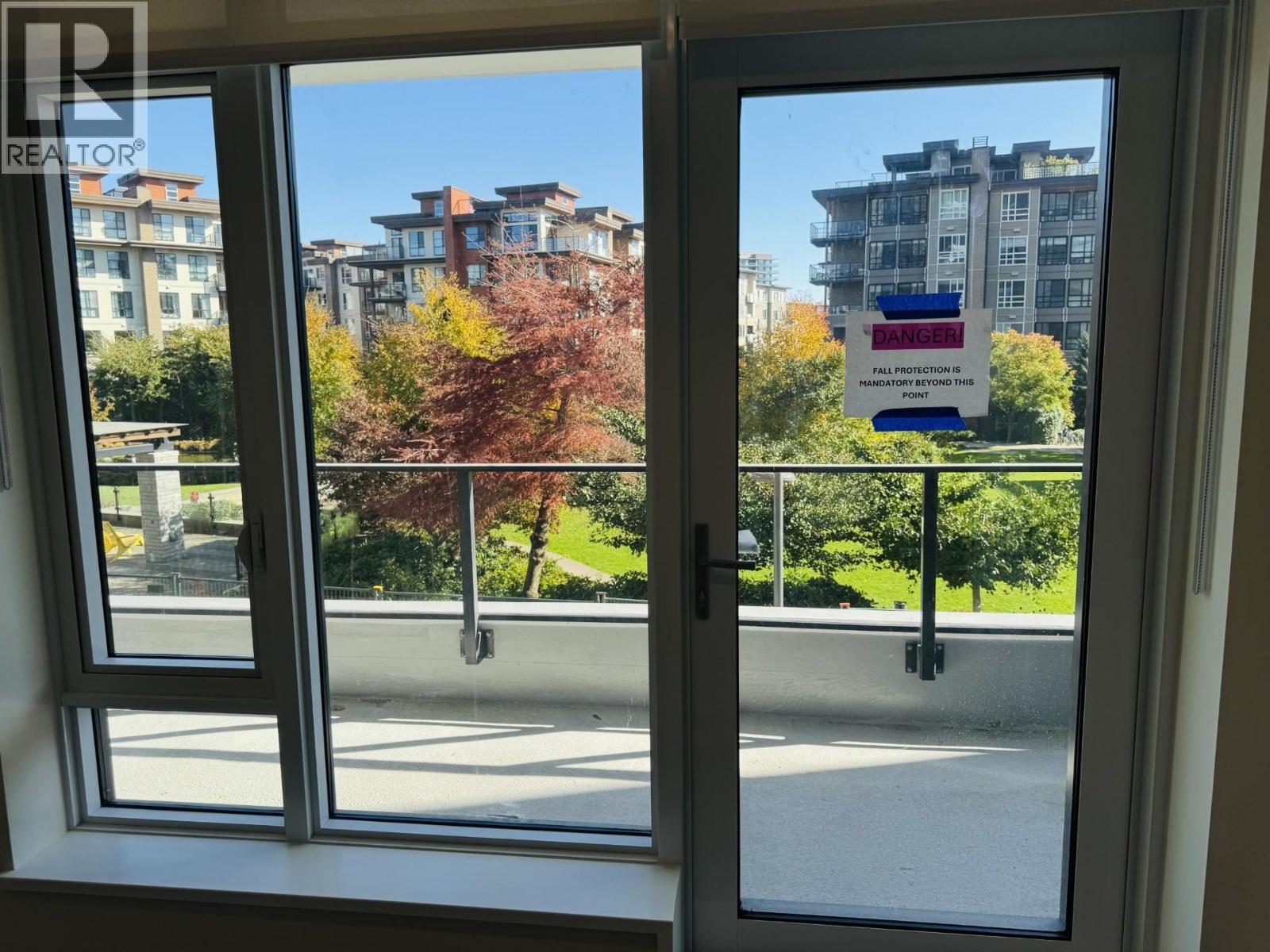 211 6138 Birney Ave, Vancouver, British Columbia  V6S 0N1 - Photo 2 - R3110180