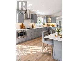 26 HOSTEIN DRIVE, Hamilton, Ontario