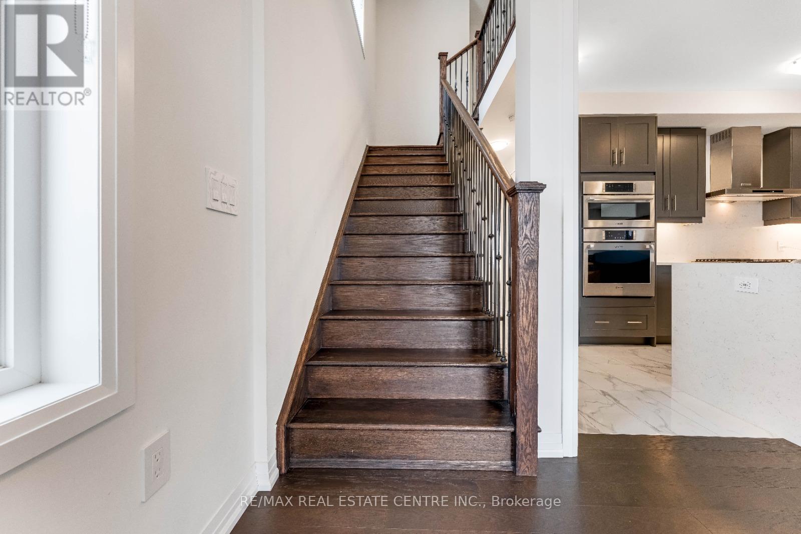 312 Bismark Drive, Cambridge, Ontario  N1S 0C6 - Photo 18 - X12988282