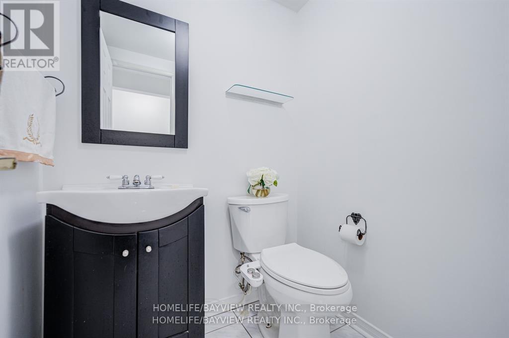 15 Bowler Street, Aurora, Ontario  L4G 7J2 - Photo 18 - N12988698