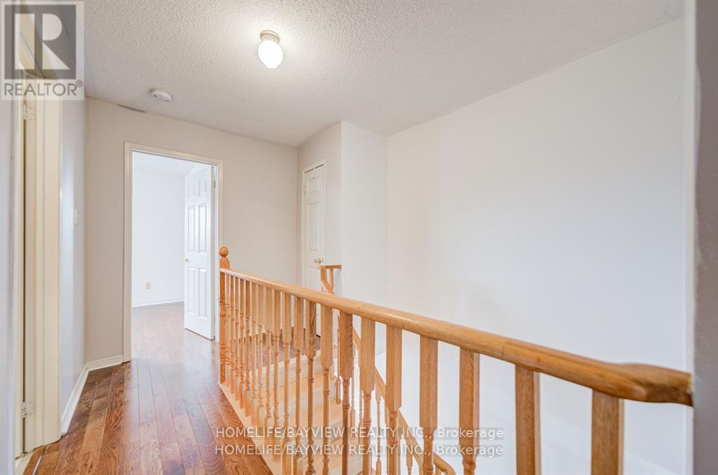 15 Bowler Street, Aurora, Ontario  L4G 7J2 - Photo 19 - N12988698