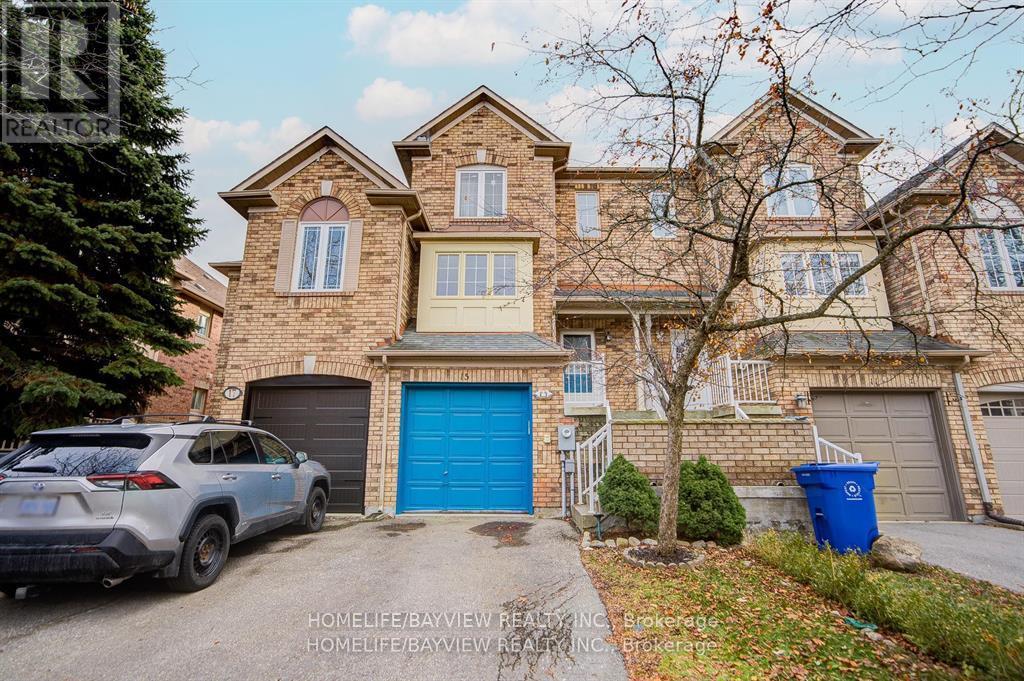 15 Bowler Street, Aurora, Ontario  L4G 7J2 - Photo 2 - N12988698