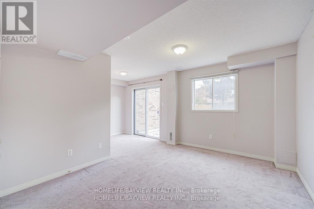 15 Bowler Street, Aurora, Ontario  L4G 7J2 - Photo 32 - N12988698