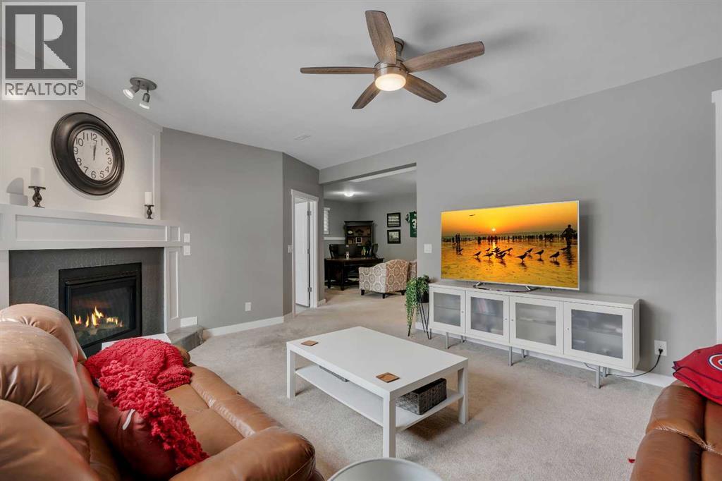 54 Hidden Vale Court Nw, Calgary, Alberta  T3A 5B5 - Photo 34 - A2299833