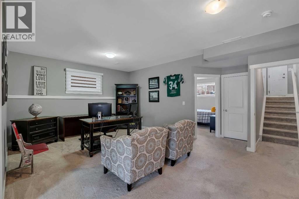 54 Hidden Vale Court Nw, Calgary, Alberta  T3A 5B5 - Photo 28 - A2299833