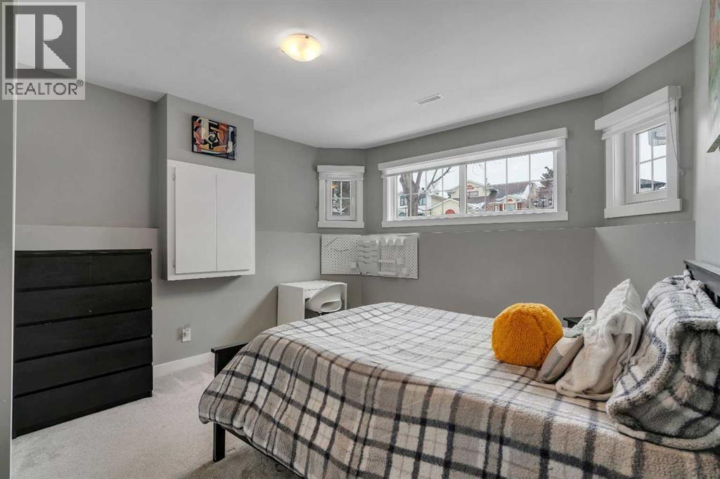 54 Hidden Vale Court Nw, Calgary, Alberta  T3A 5B5 - Photo 37 - A2299833