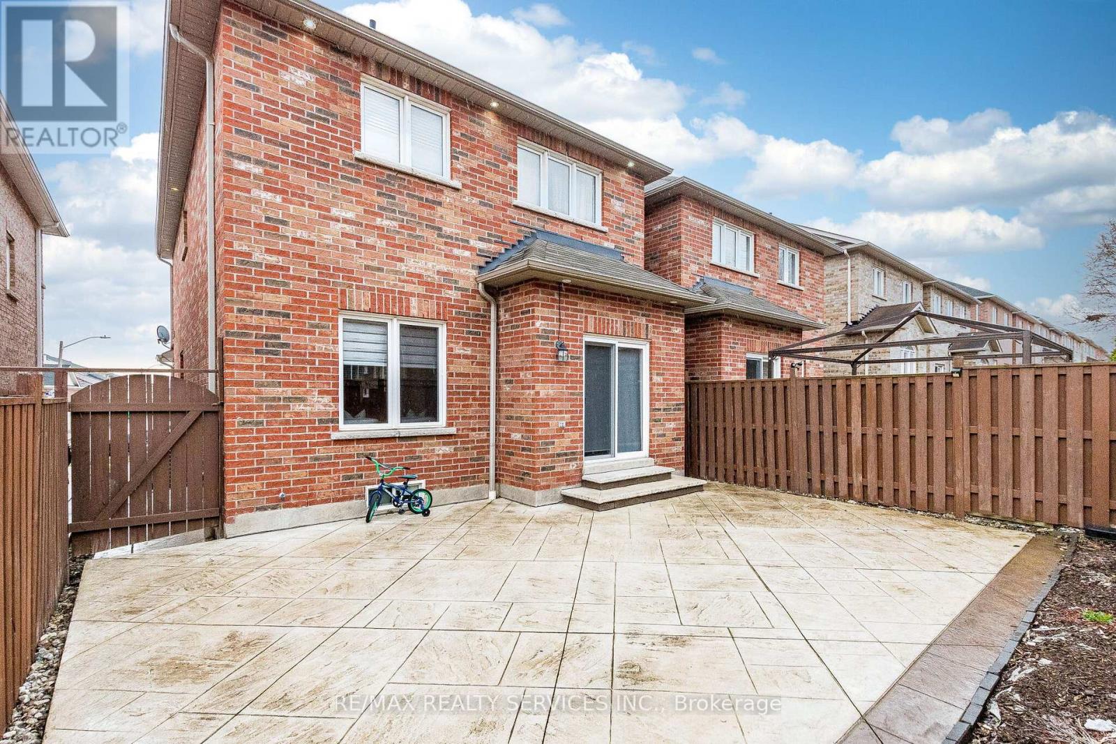 3475 Bala Drive, Mississauga, Ontario  L5M 0G6 - Photo 44 - W12986710