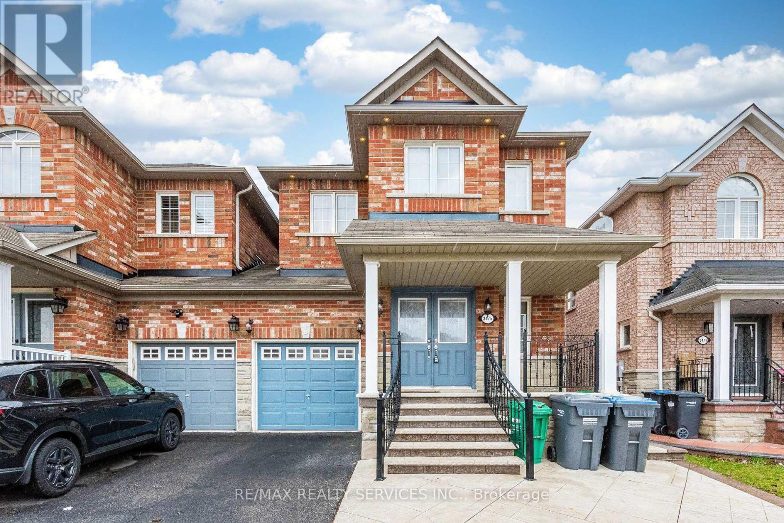 3475 Bala Drive, Mississauga, Ontario  L5M 0G6 - Photo 2 - W12986710