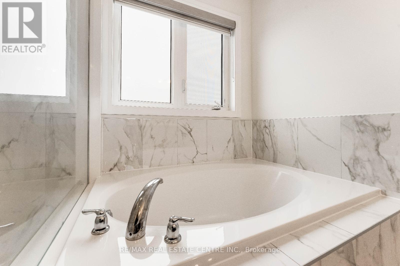 312 Bismark Drive, Cambridge, Ontario  N1S 0C6 - Photo 26 - X12988282