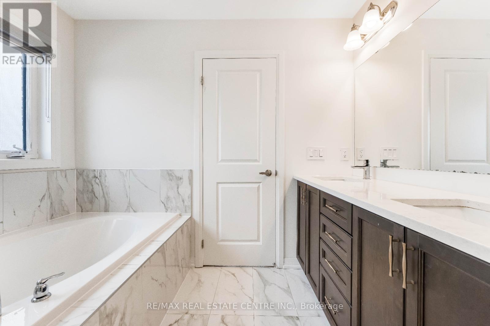 312 Bismark Drive, Cambridge, Ontario  N1S 0C6 - Photo 27 - X12988282