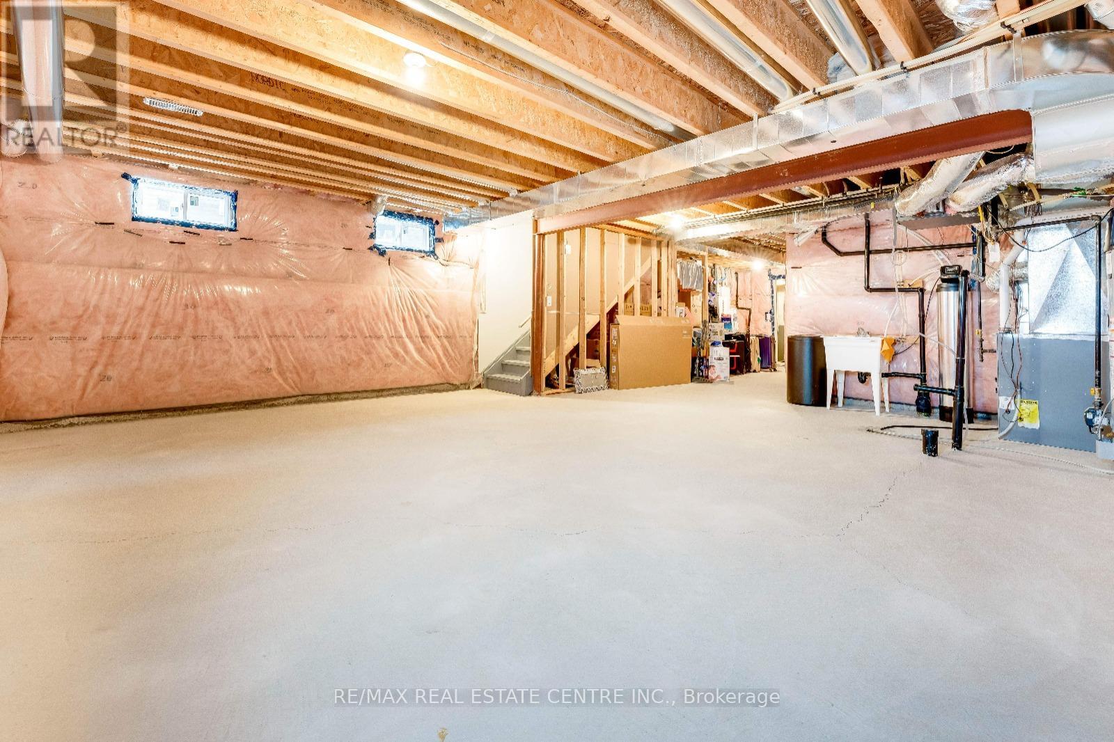 312 Bismark Drive, Cambridge, Ontario  N1S 0C6 - Photo 40 - X12988282