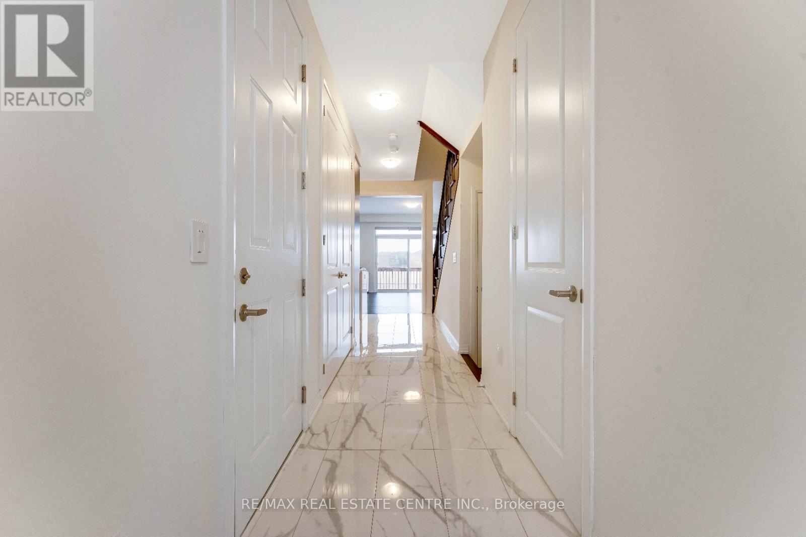 312 Bismark Drive, Cambridge, Ontario  N1S 0C6 - Photo 5 - X12988282