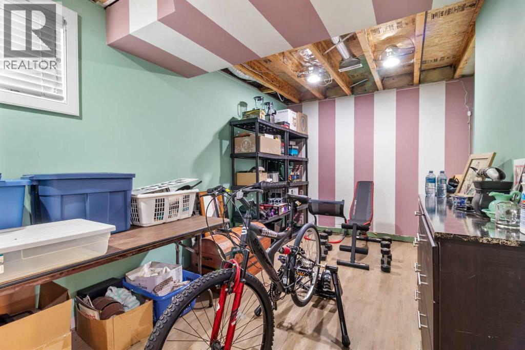 1231 21 Street, Bowden, Alberta  T0M 0K0 - Photo 29 - A2278176