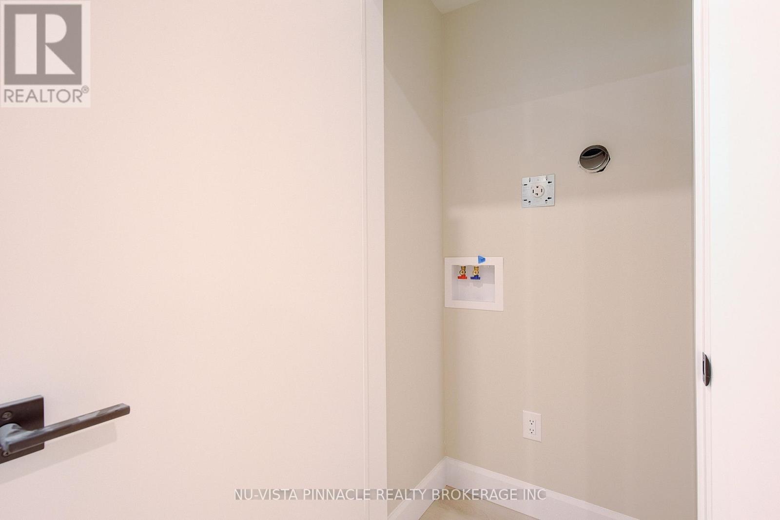 4268 Liberty Cross, London South, Ontario  N6P 1J9 - Photo 46 - X12988710