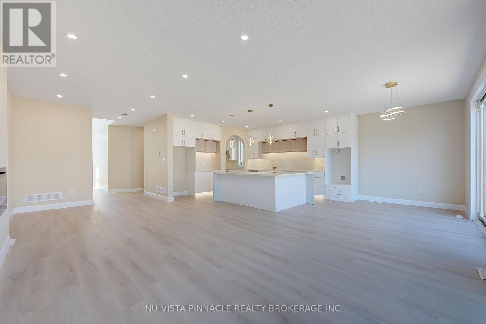 4268 Liberty Cross, London South, Ontario  N6P 1J9 - Photo 9 - X12988710