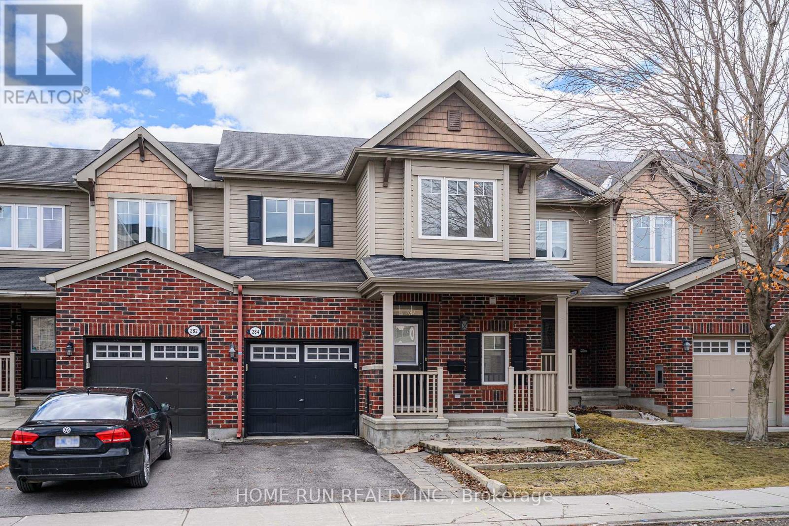 284 Par-La-Ville Circle, Ottawa, Ontario  K2S 0M4 - Photo 2 - X12988722