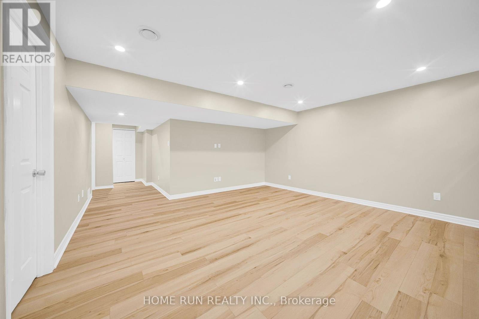 284 Par-La-Ville Circle, Ottawa, Ontario  K2S 0M4 - Photo 29 - X12988722