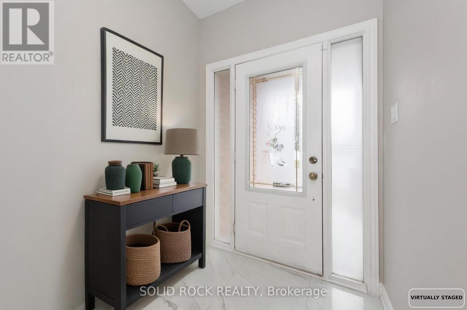 55 Gleeson Way W, Ottawa, Ontario  K2J 4Y7 - Photo 2 - X12988726