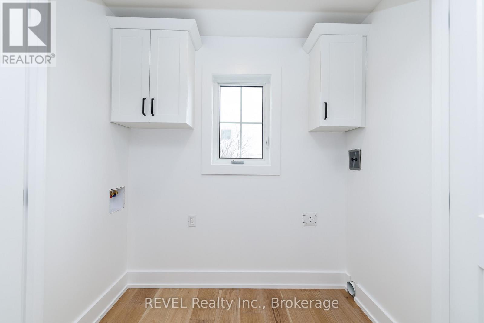 1129 Dipietro Street, Fort Erie, Ontario  L2A 4J4 - Photo 32 - X12988724