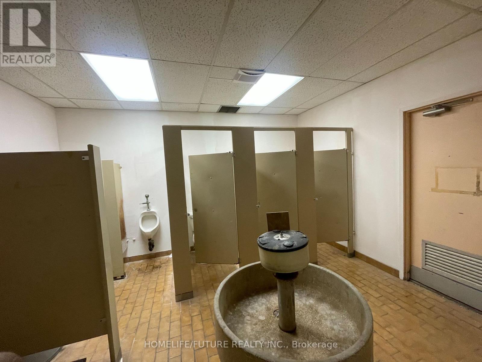 19 Bertrand Avenue, Toronto, Ontario  M1L 2P3 - Photo 13 - E12765826