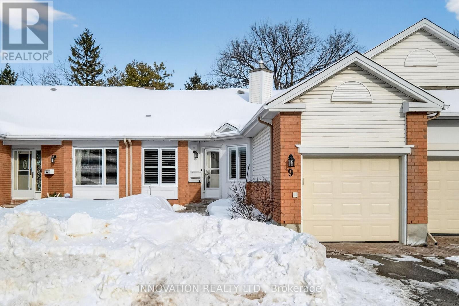 9 Heather Glen Court, Ottawa, Ontario  K2S 1L3 - Photo 2 - X12788302