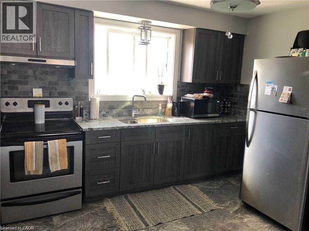 29 Pontiac Street Unit# Lower, Brantford, Ontario  N3S 2A6 - Photo 9 - 40820004