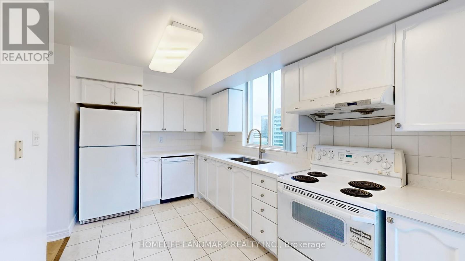 1205 - 28 Empress Avenue, Toronto, Ontario M2N 6Z7 - Photo 11 - C12988718