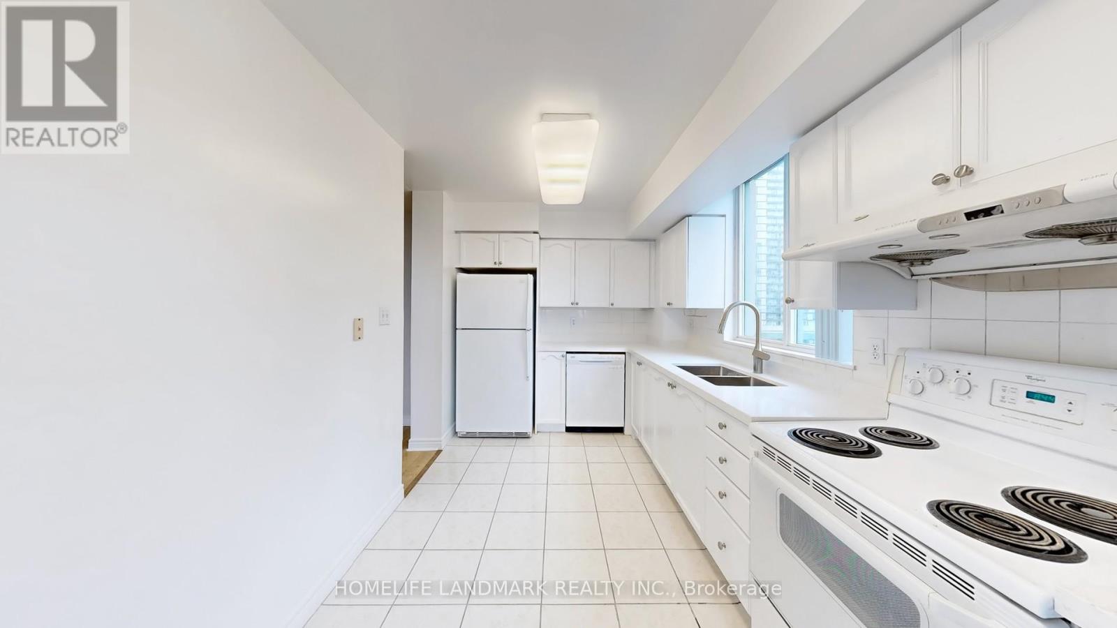 1205 - 28 Empress Avenue, Toronto, Ontario M2N 6Z7 - Photo 12 - C12988718