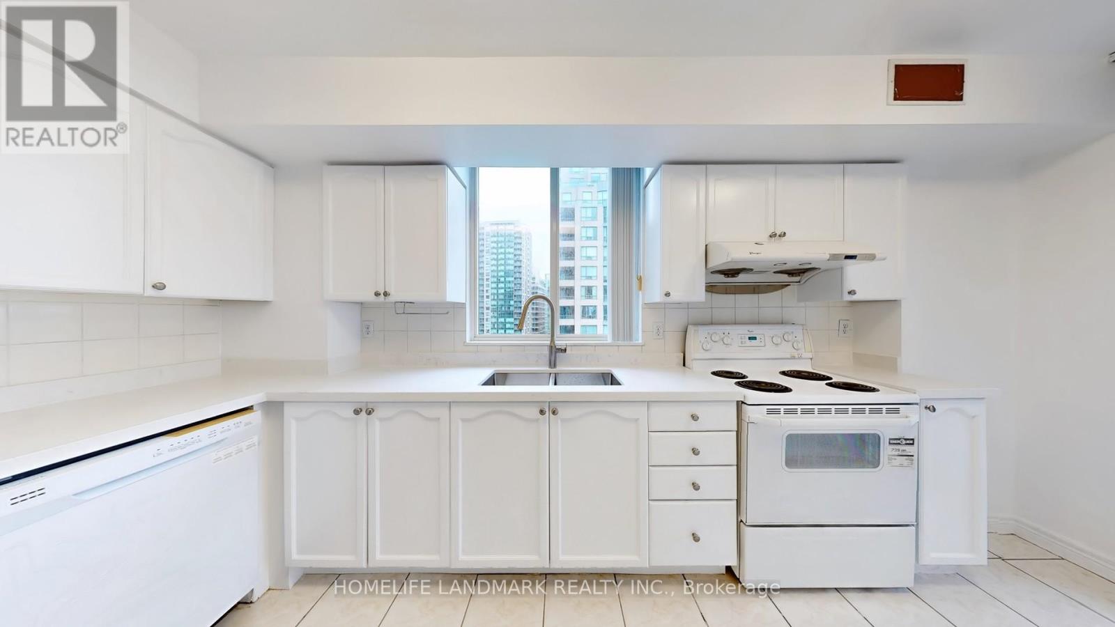 1205 - 28 Empress Avenue, Toronto, Ontario M2N 6Z7 - Photo 14 - C12988718