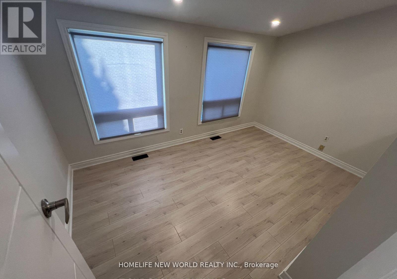 Main - 98 Thornton Avenue, Bradford West Gwillimbury (Bradford), Ontario  L3Z 1N4 - Photo 6 - N12988720