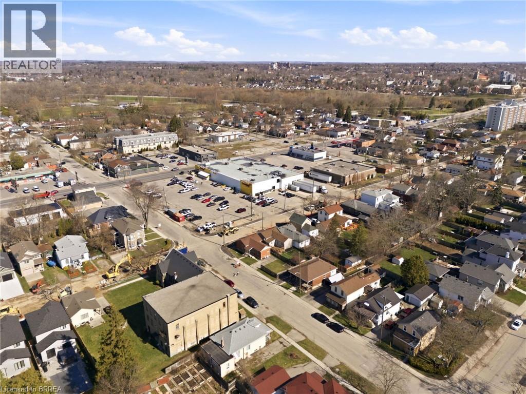 92 Walnut Street, Brantford, Ontario  N3T 1H4 - Photo 34 - 40819379